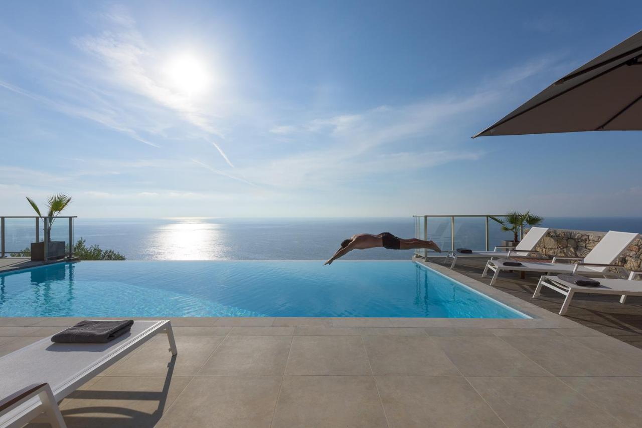 Kathisma Bay Villas - Luxury Villas- Villa Oceanos กาลามิตซี ภายนอก รูปภาพ