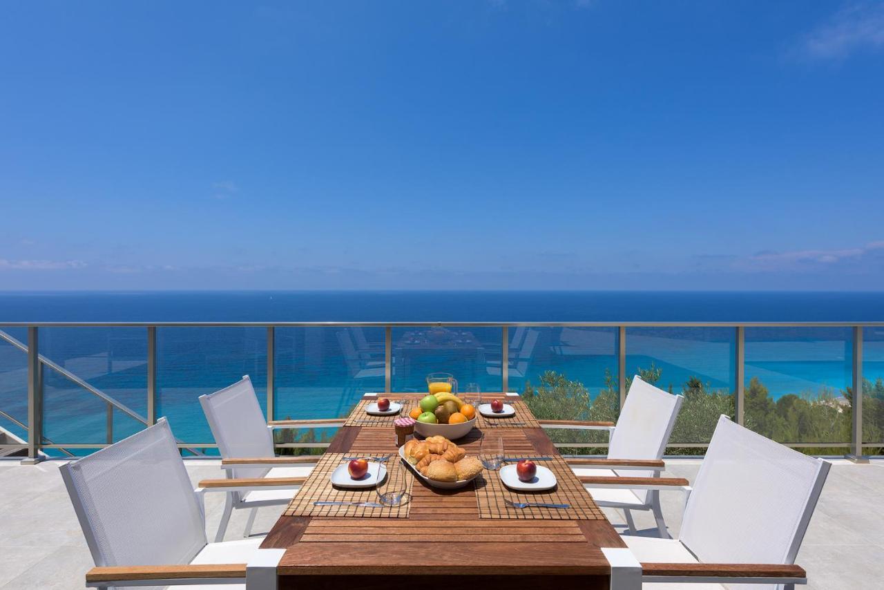 Kathisma Bay Villas - Luxury Villas- Villa Oceanos กาลามิตซี ภายนอก รูปภาพ