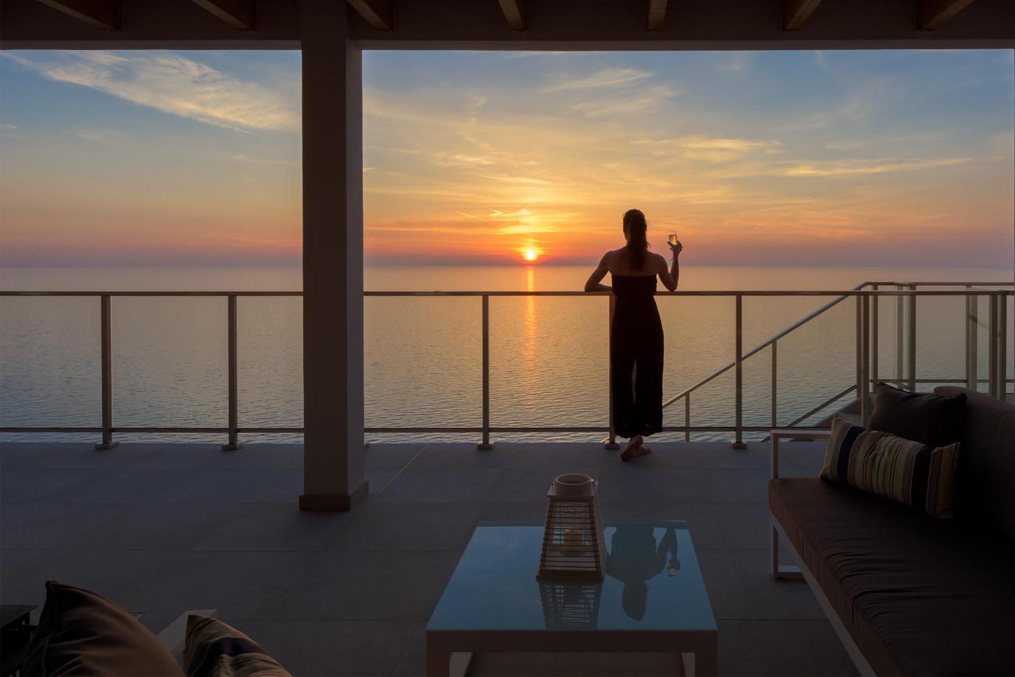 Kathisma Bay Villas - Luxury Villas- Villa Oceanos กาลามิตซี ภายนอก รูปภาพ