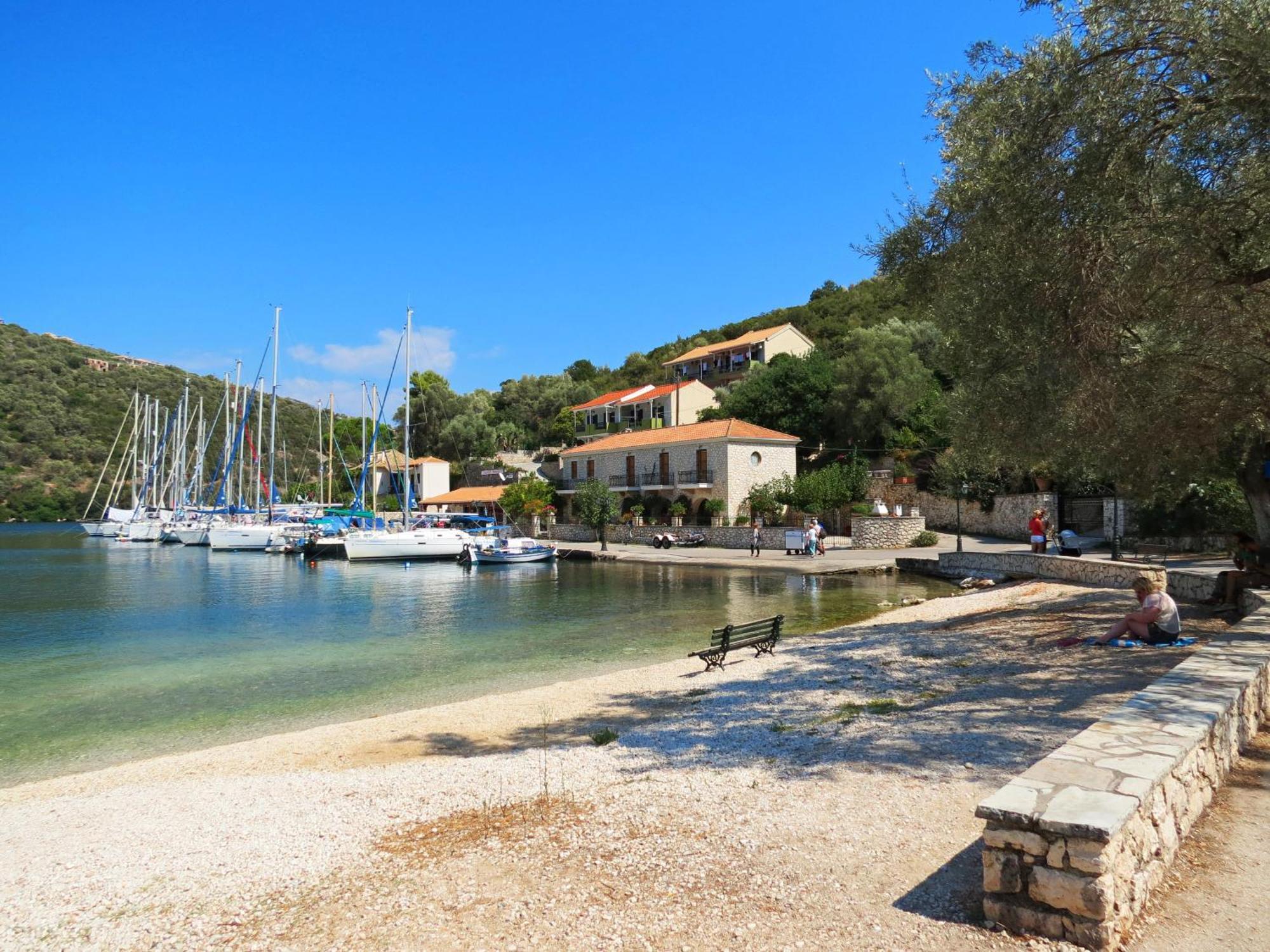 Kathisma Bay Villas - Luxury Villas- Villa Oceanos กาลามิตซี ภายนอก รูปภาพ