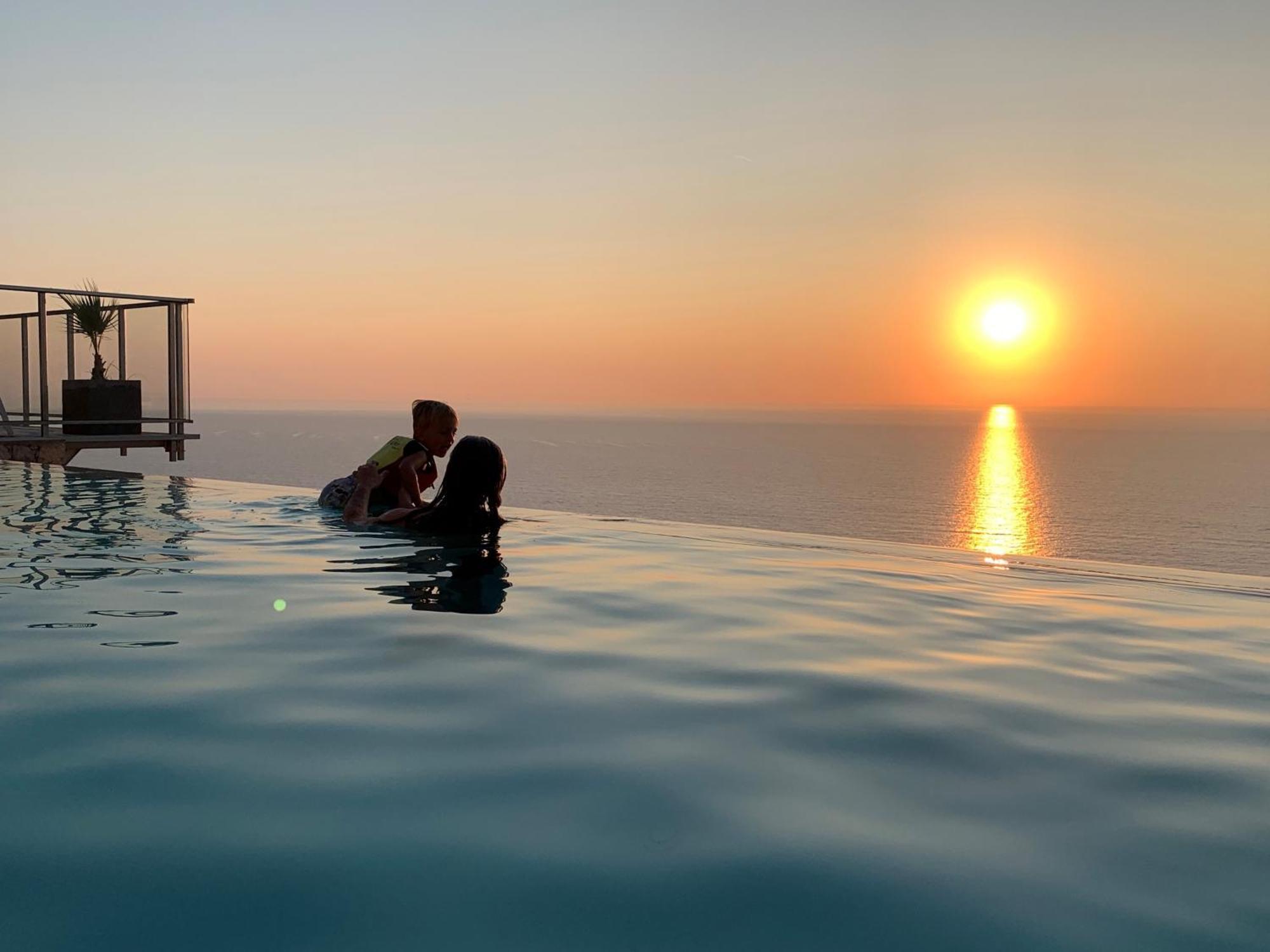 Kathisma Bay Villas - Luxury Villas- Villa Oceanos กาลามิตซี ภายนอก รูปภาพ